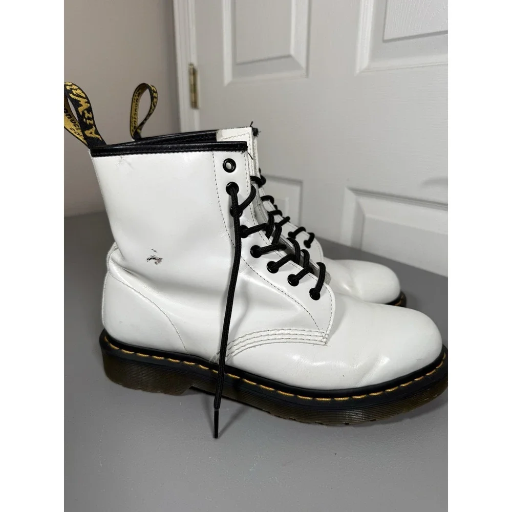 Dr Martens Women's 10 Patent Leather White Lace Up Combat Boots Grunge 1468